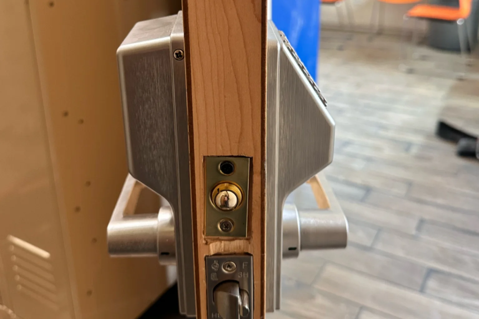 Residential & Commercial Locksmith Services